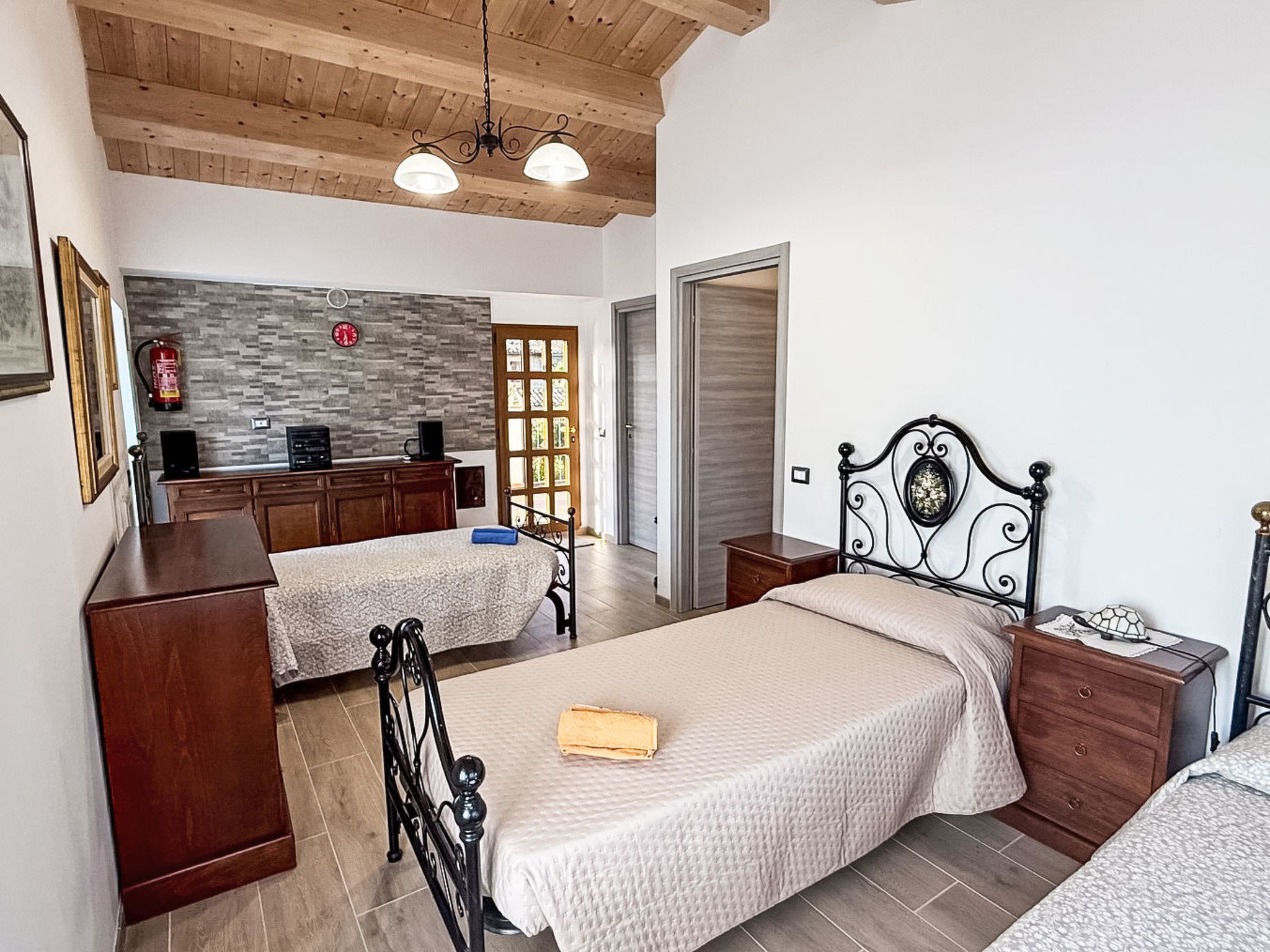 Ferienvilla mit privatem Pool und Whirlpool - Binnen