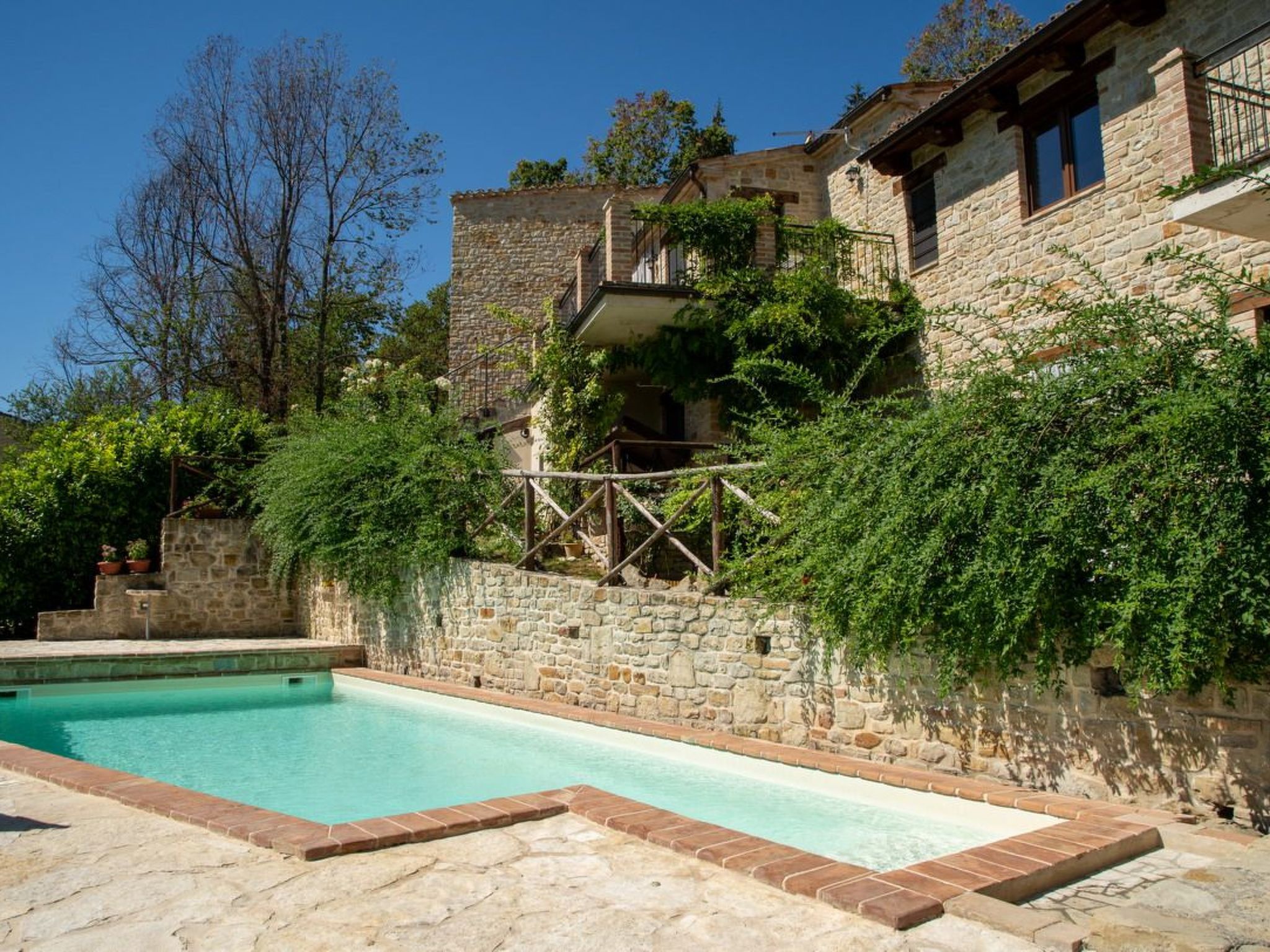 Villa mit privatem Pool in der Nähe des Dorfes