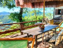 Charmant appartement met uniek panoramisch uitzicht in Cessapalombo - thumbnail 1