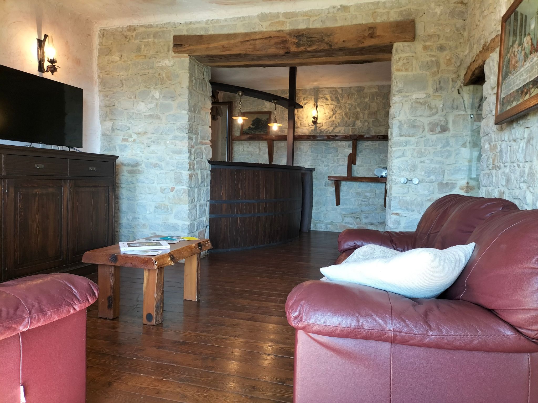 Charmantes Bauernhaus in Penna San Giovanni-Binnen