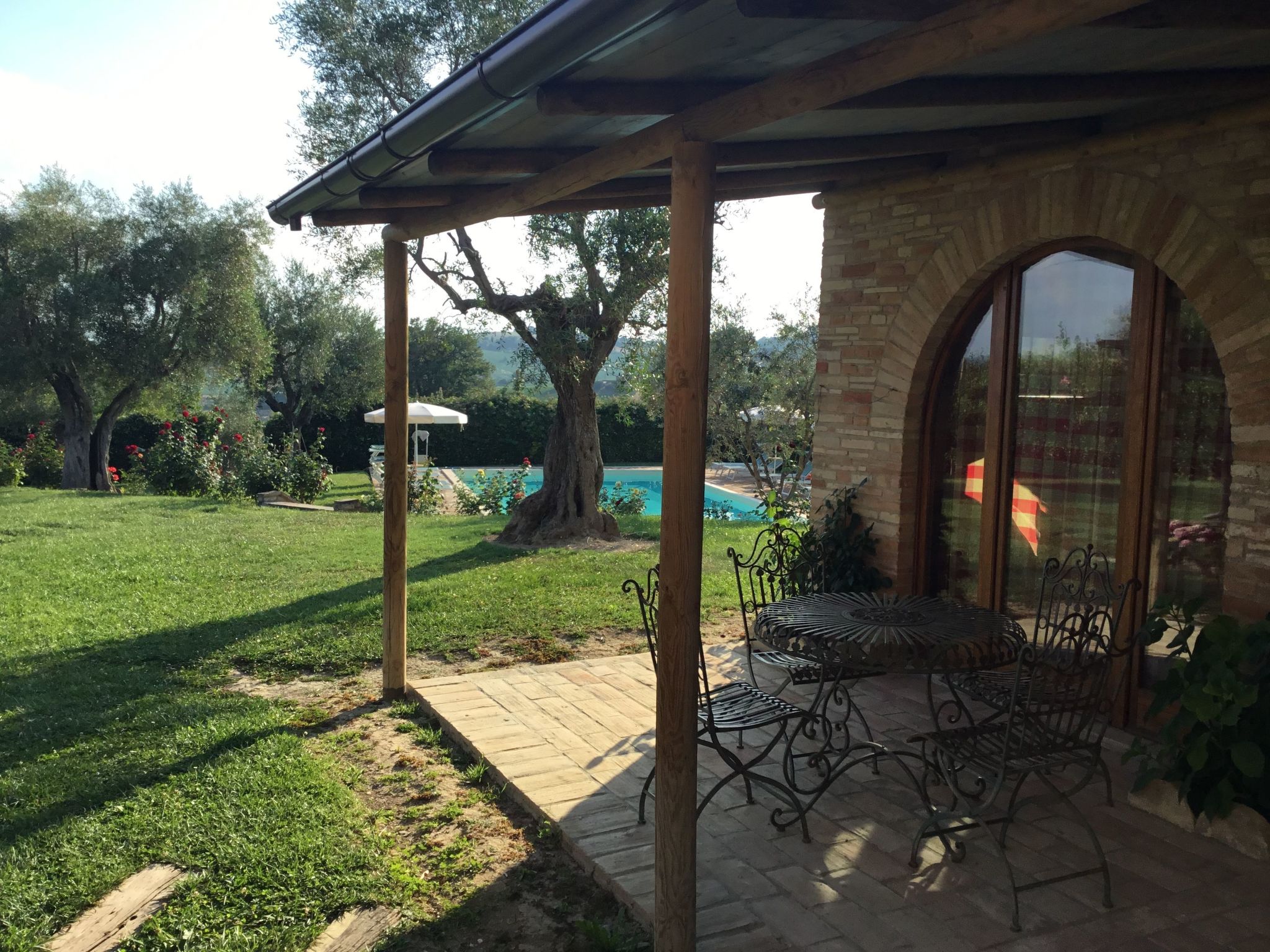 Vakantiehuis met omheinde tuin in Fermo (Italië) 1 hond is welkom