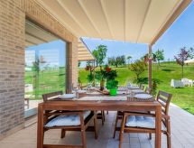 Villa Clair: Ruime vrijstaande villa met privézwembad en zeezicht bij Fermo - thumbnail 6