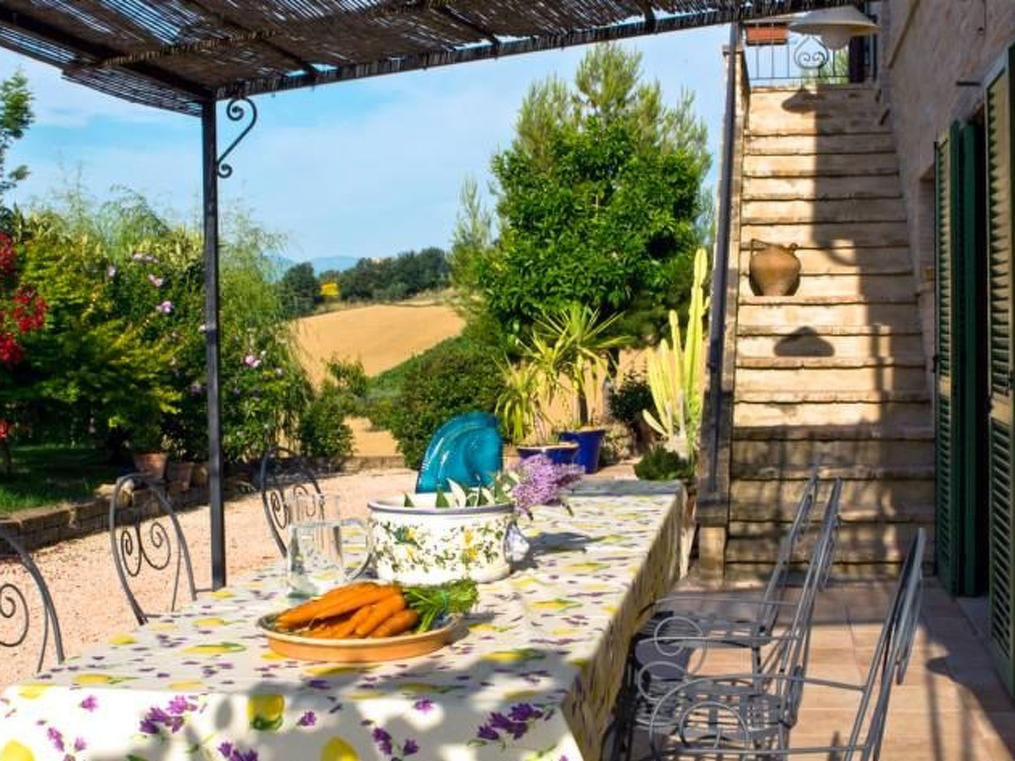 Villa mit Pool für 29 Personen ca. 800 m2-Binnen