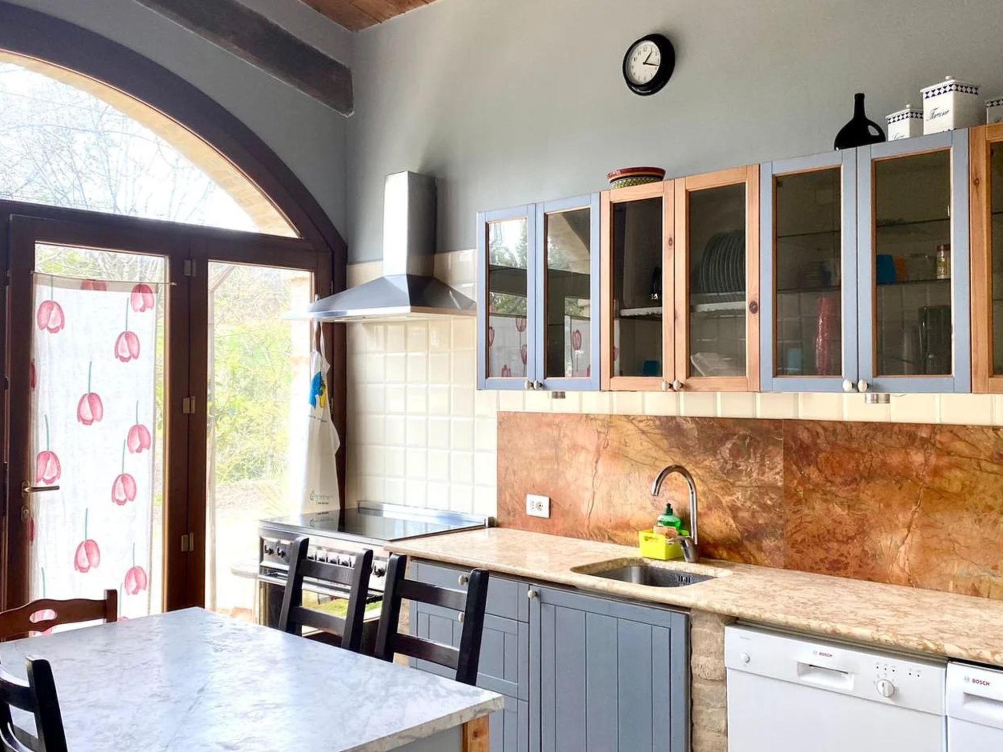 Villa mit Pool für 29 Personen ca. 800 m2-Binnen