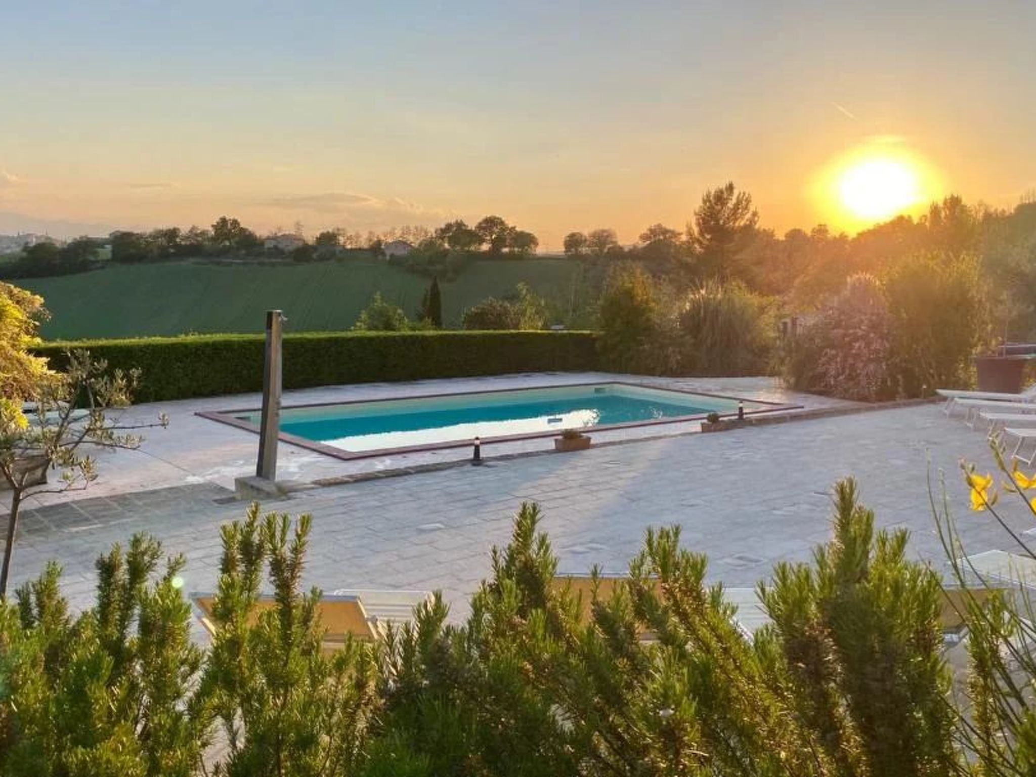 Villa mit Pool für 29 Personen ca. 800 m2-Binnen