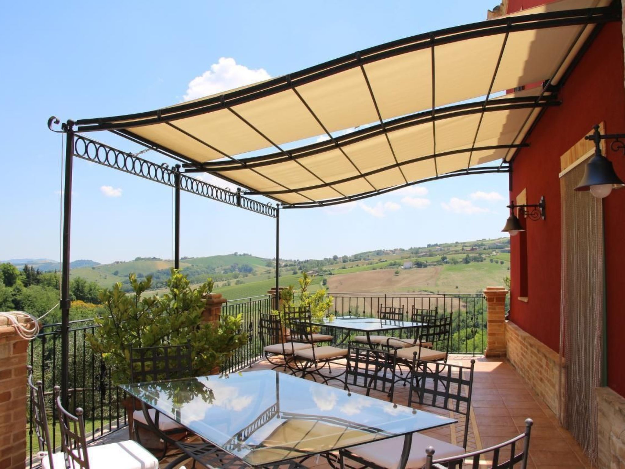 Casa Sacciofa in Monte Rinaldo-Image-tags.info