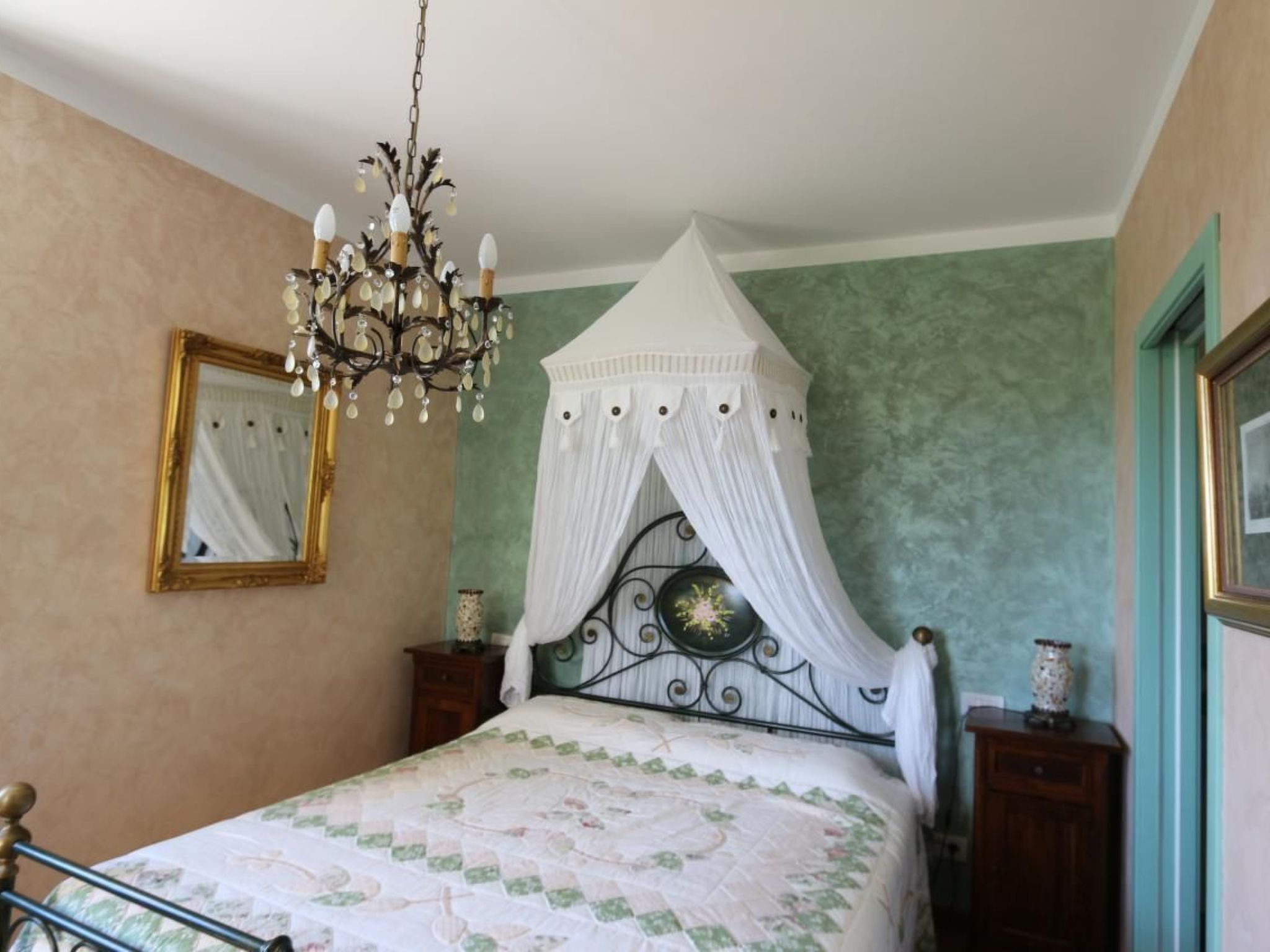 Casa Sacciofa in Monte Rinaldo-Image-tags.info