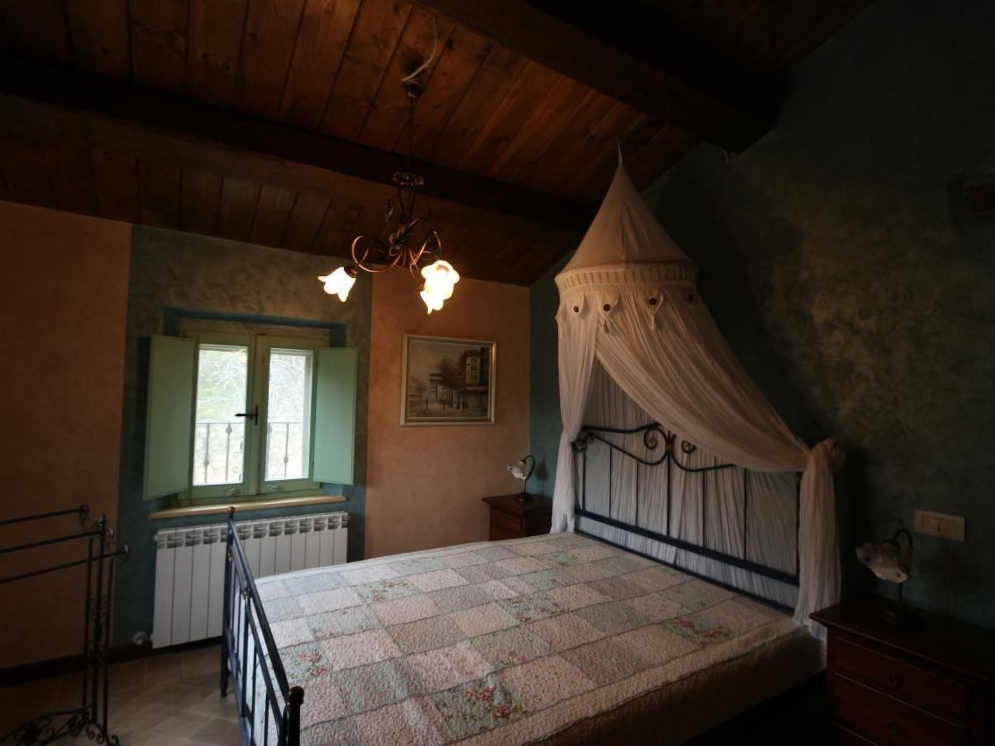 Casa Sacciofa in Monte Rinaldo-Image-tags.info