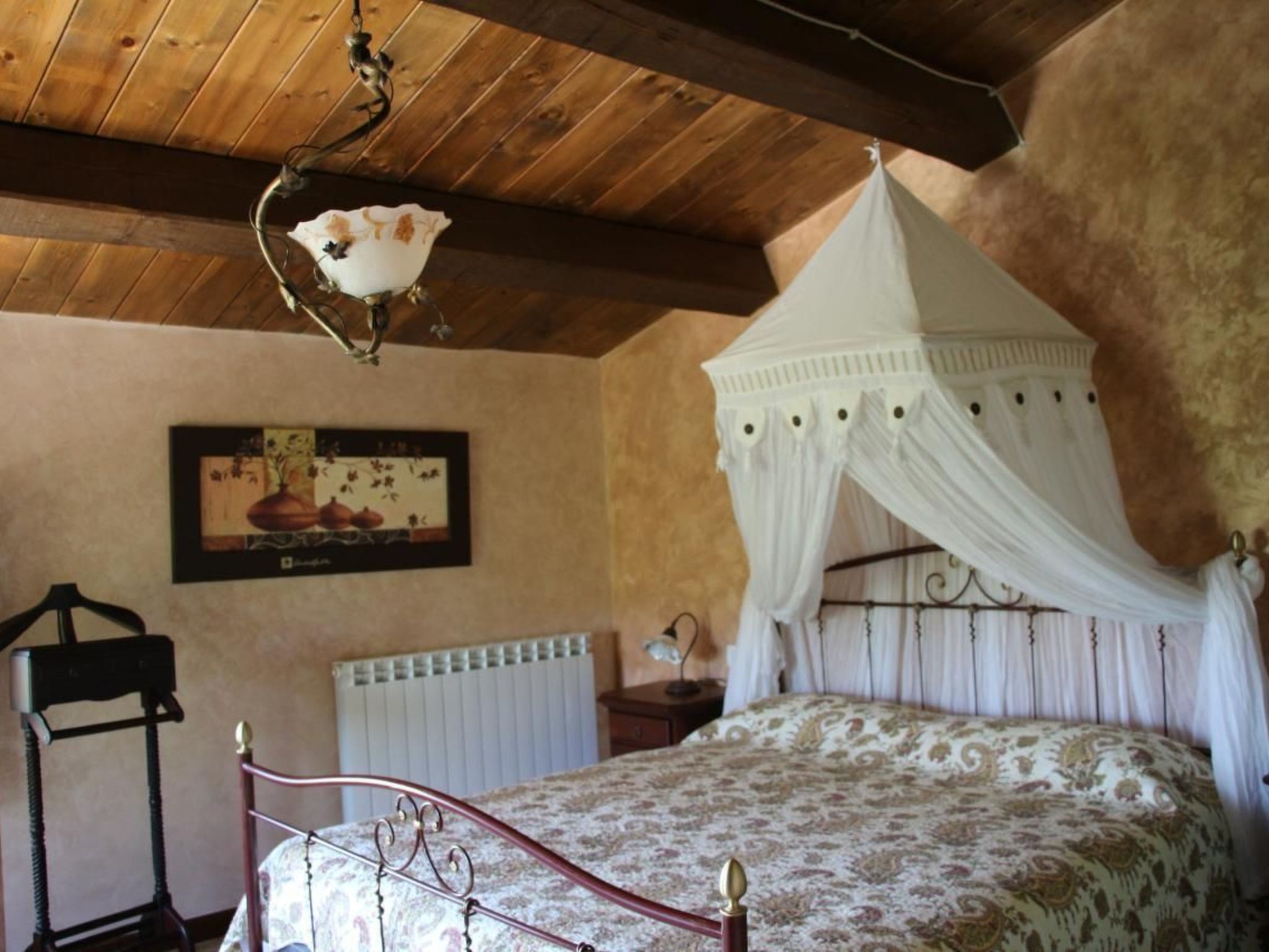 Casa Sacciofa in Monte Rinaldo-Image-tags.info