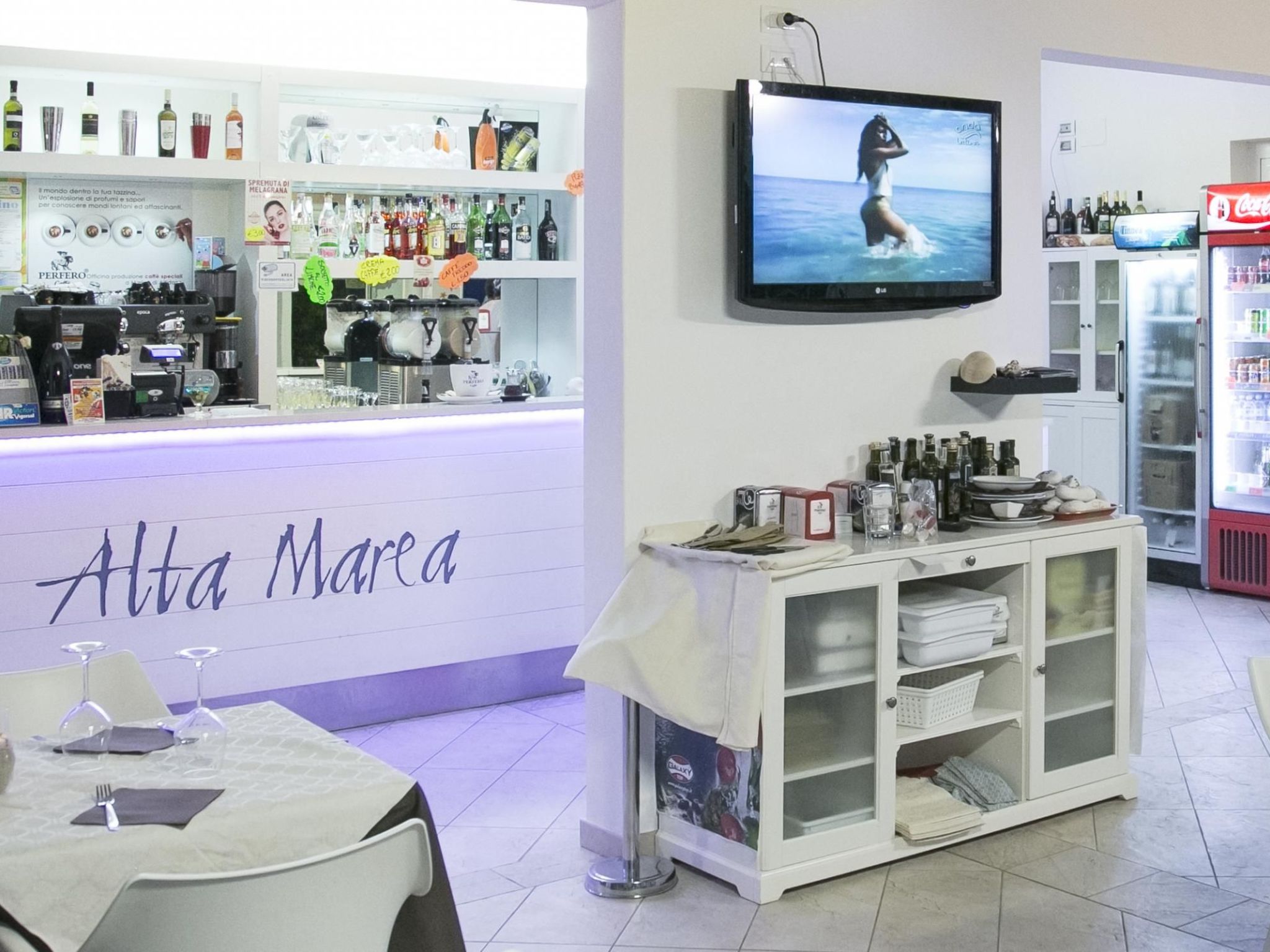 'Residence I Delfini-Image-tags.info