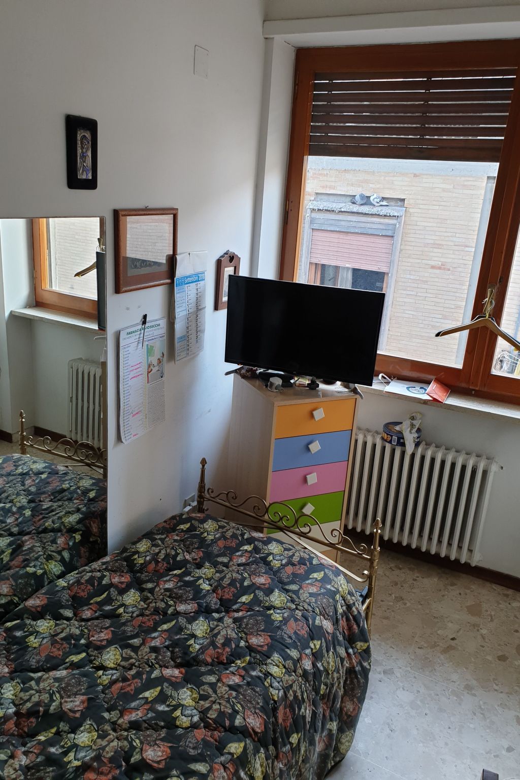 Die Hauptstraße von Grottammare, 50 Meter vom Meer entfernt-Image-tags.info