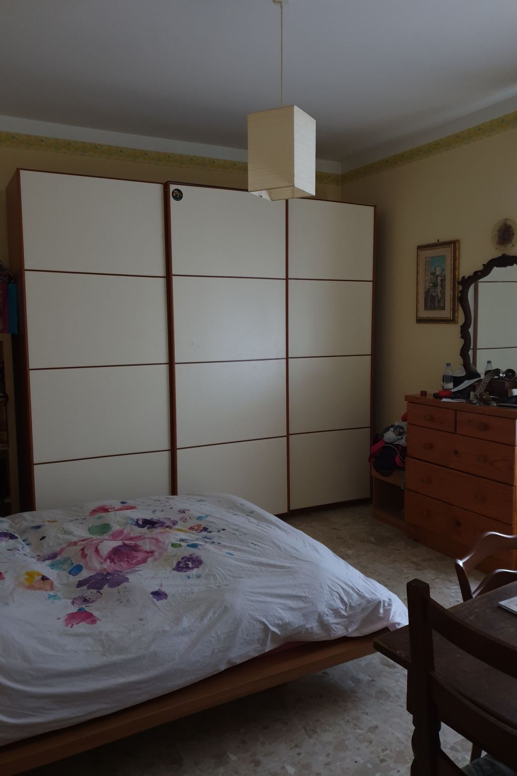 Die Hauptstraße von Grottammare, 50 Meter vom Meer entfernt-Image-tags.info