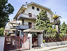 Licht appartement op 200m van strand in San Benedetto del Tronto - thumbnail 1