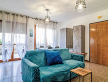 Aan zee appartement Giulianova – 200m van het strand - thumbnail 1