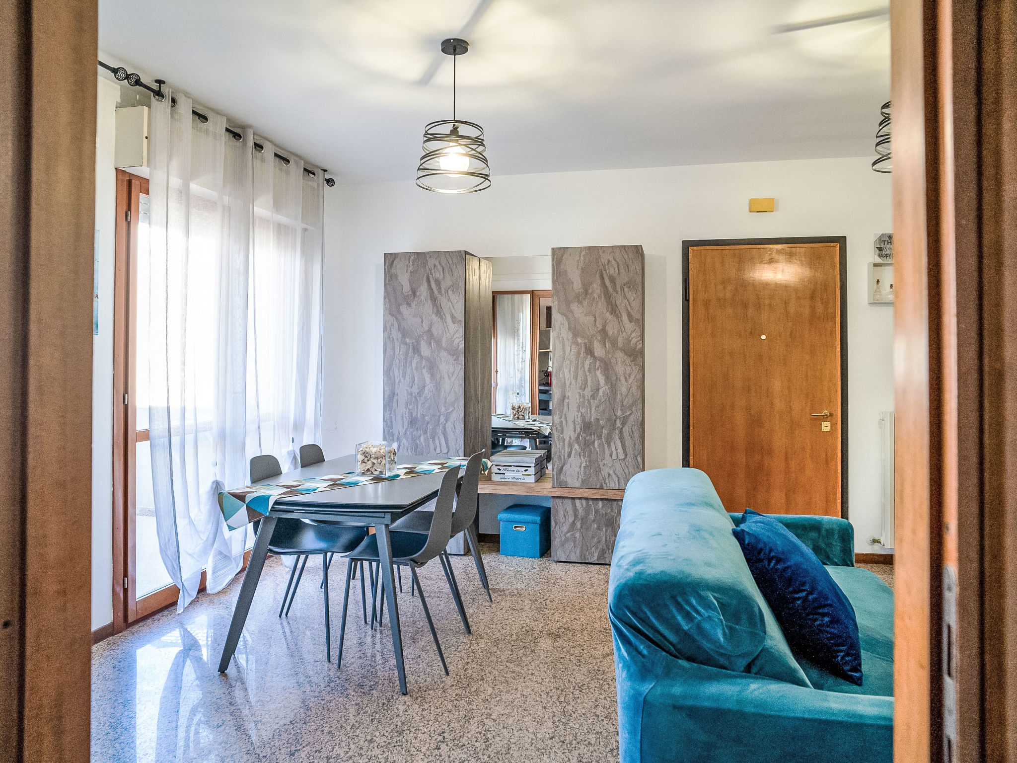 Giulianova Sea Side-Inside