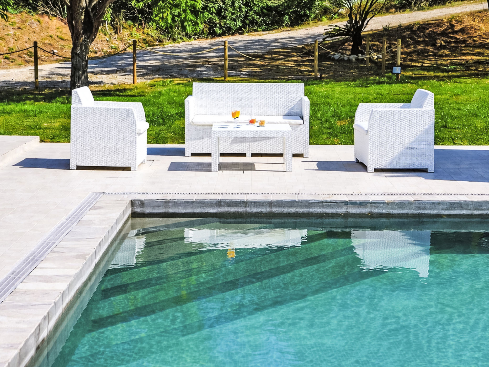 Villa Denise – Piscine extérieure, photo 32 sur 32