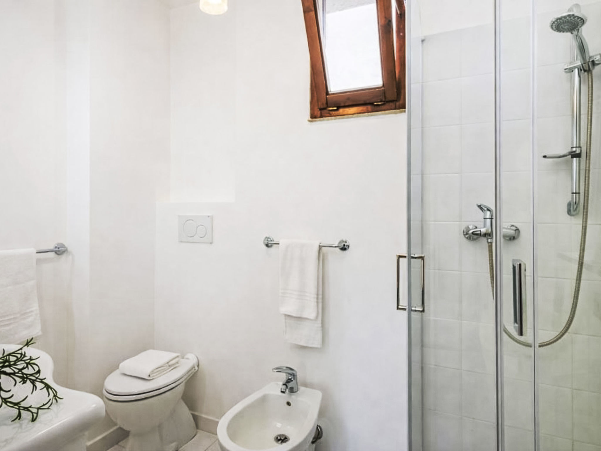Villa Denise – Salle de bains, photo 27 sur 32