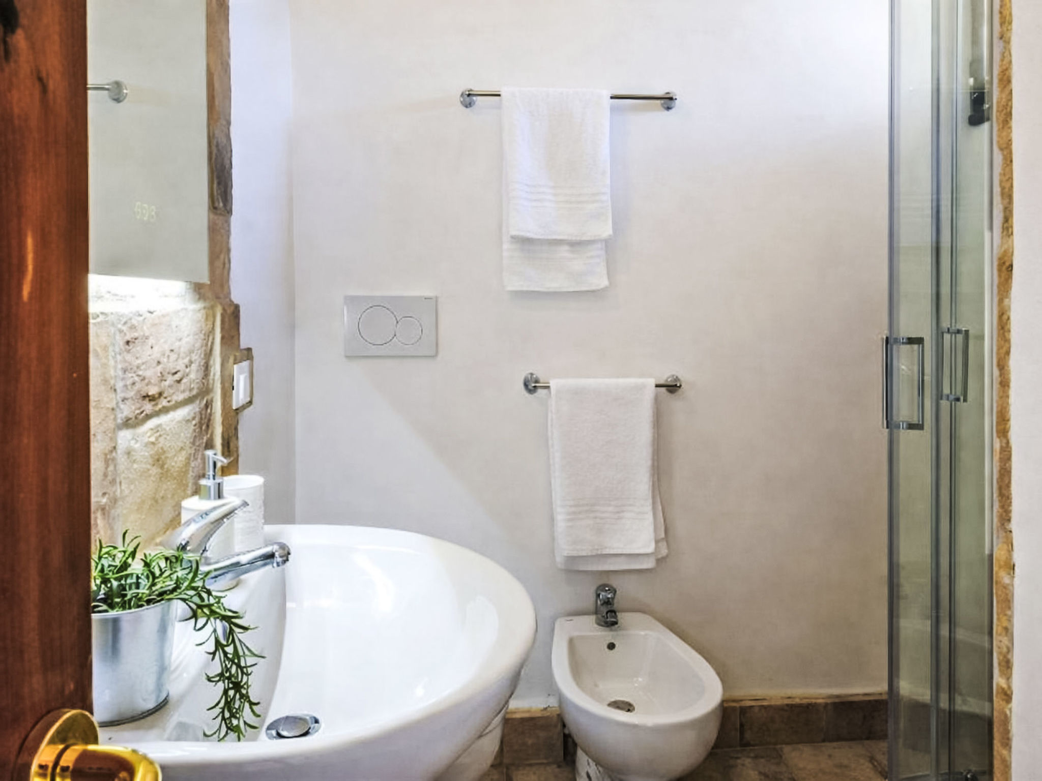 Villa Denise – Salle de bains, photo 21 sur 32