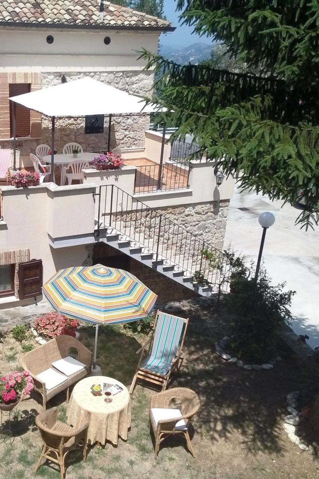 Wohnung in San Rocco mit Privatparkplatz-Dedans