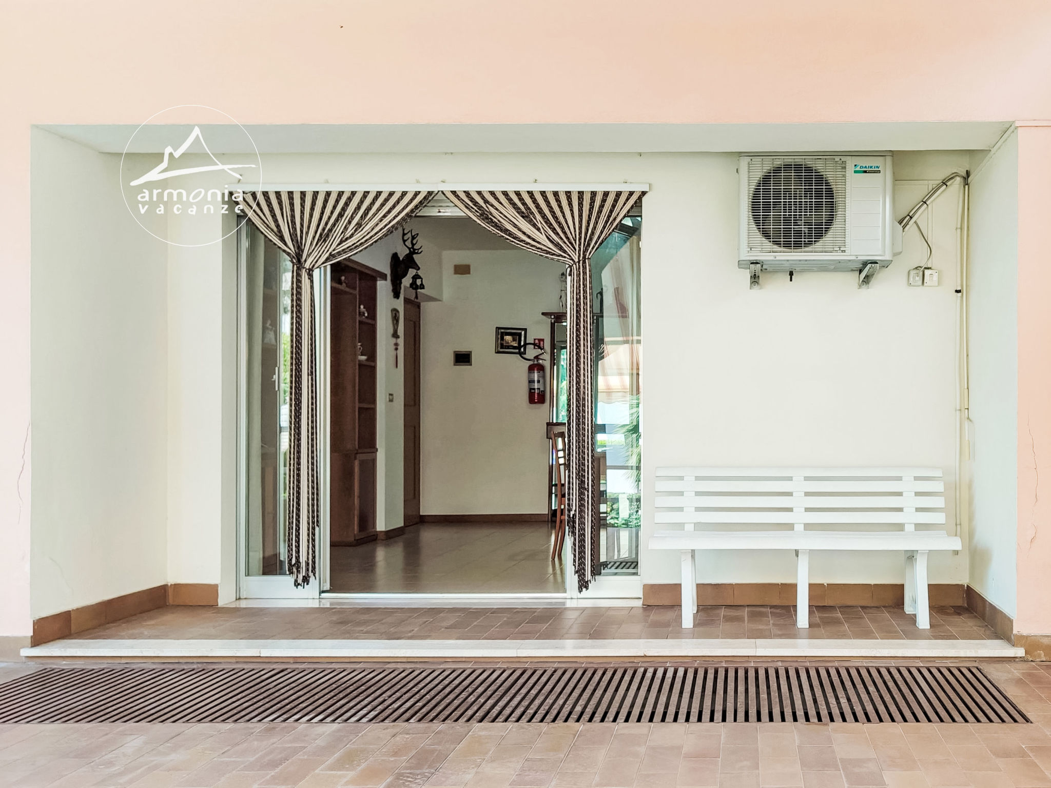 Gemütliche Ferienwohnung in Roseto Degli Abruzzi mit Privatem Garten - Binnen
