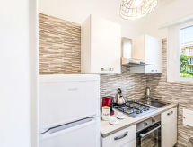 Licht modern appartement vlakbij het strand van Silvi Marina - thumbnail 6