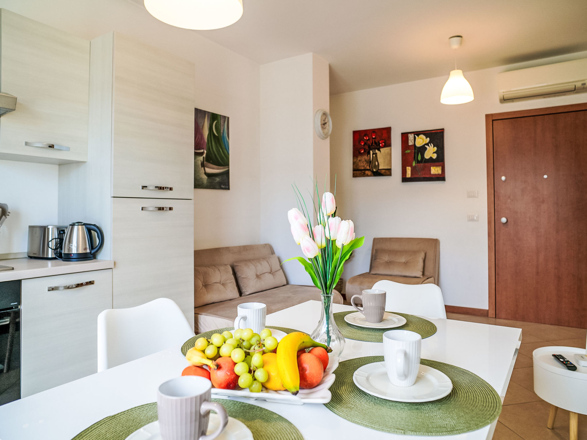 Kitchen / Dining Room