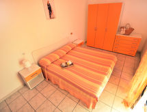 Appartement Vistamare: direct aan zee in Silvi Marina, 30 meter van het strand - thumbnail 4