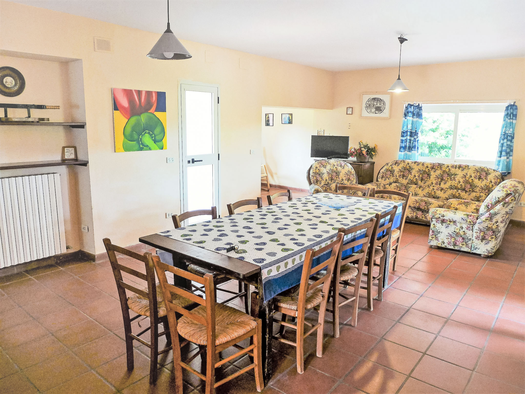 Kitchen / Dining Room