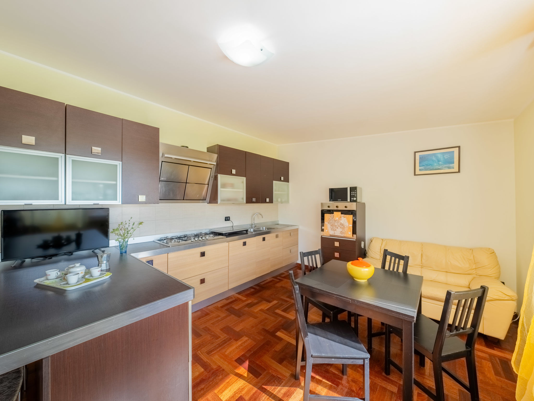 Kitchen / Dining Room