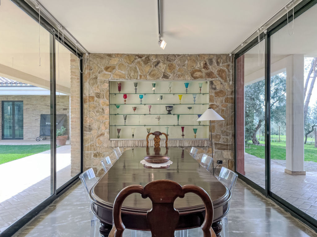 Vidal — Kitchen / Dining Room