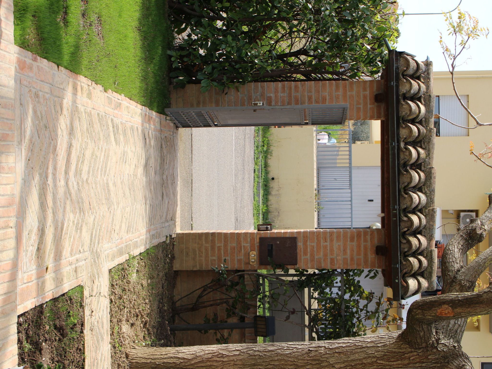 "Daphne Experience".-Binnen