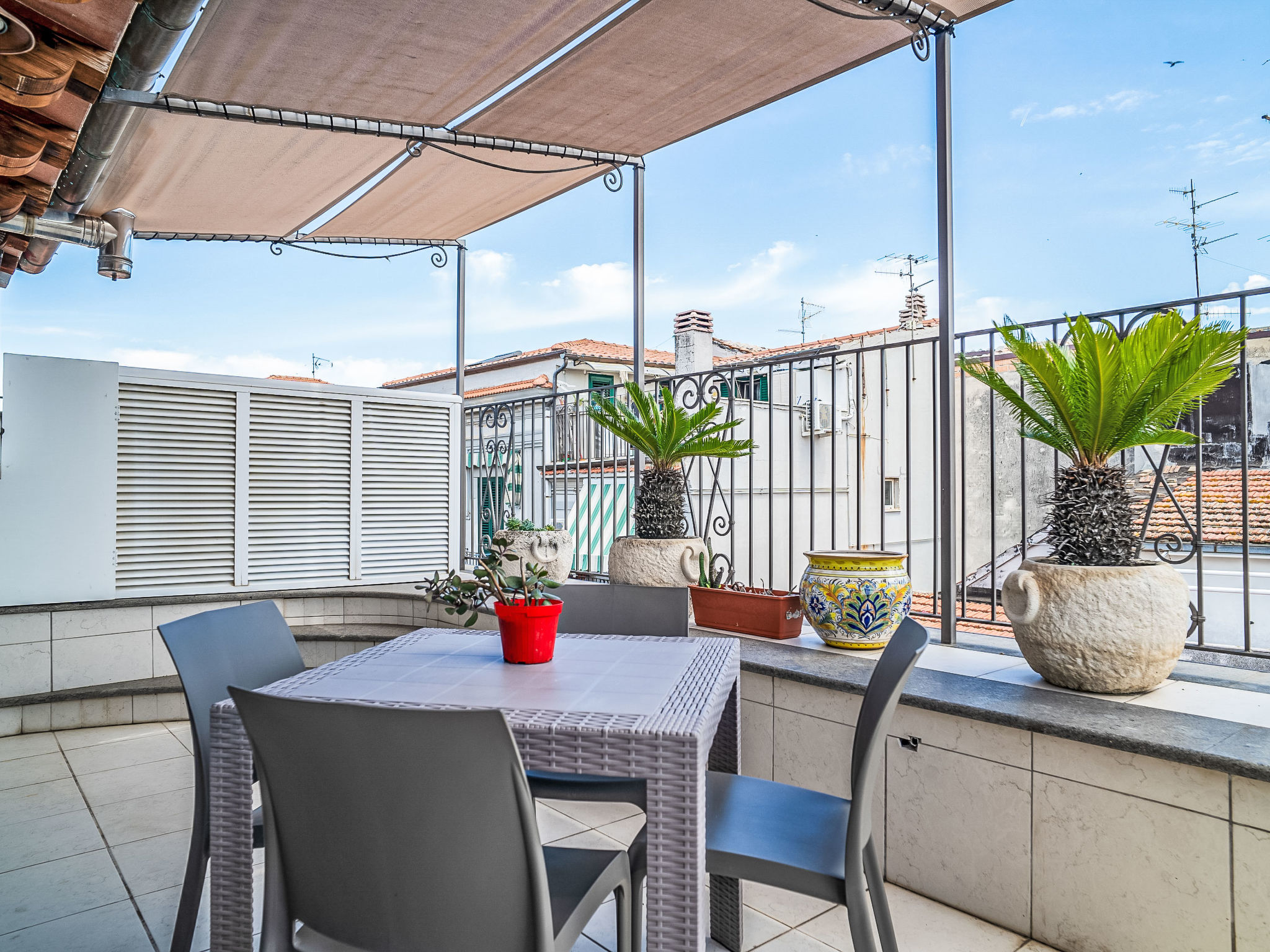 Roof-Buiten
