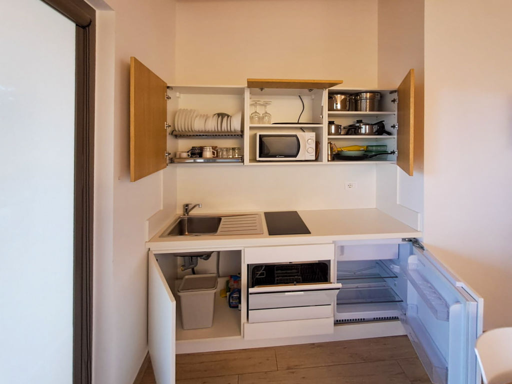 Roseto Apartments Trilo 1