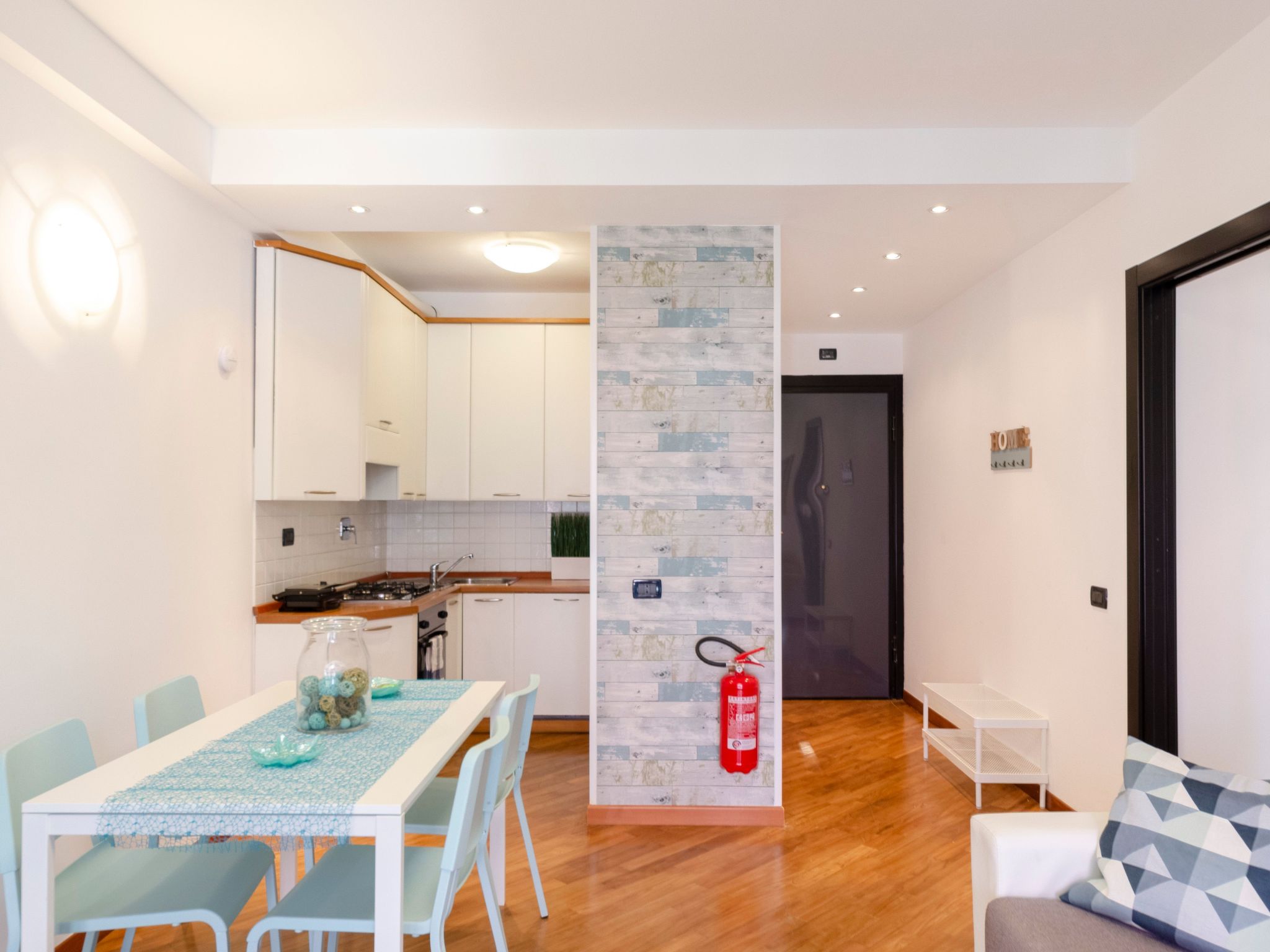 Dock of the Bay Genova, 2b 1b, 2 garage e balcone