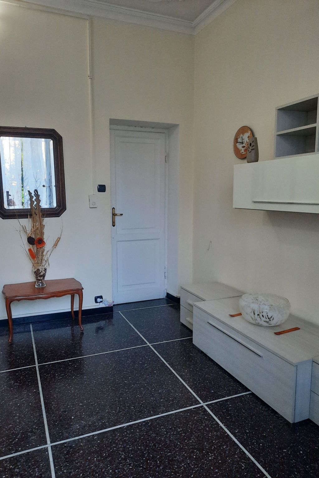 Für 4 Personen ca. 70 m&sup2; in Genua, Norditalien (Ligurien)-Image-tags.info