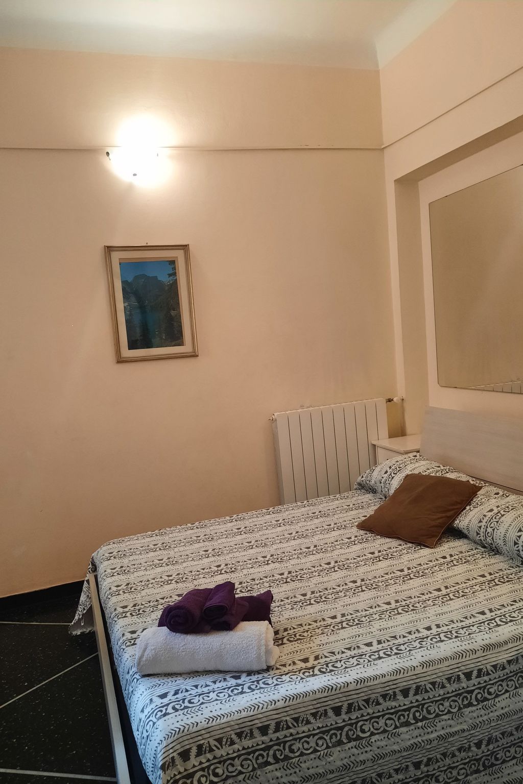 Für 4 Personen ca. 70 m&sup2; in Genua, Norditalien (Ligurien)-Image-tags.info