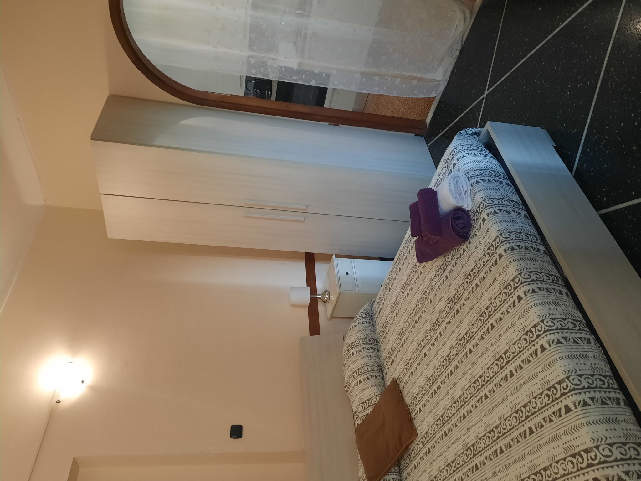 Für 4 Personen ca. 70 m&sup2; in Genua, Norditalien (Ligurien)-Image-tags.info