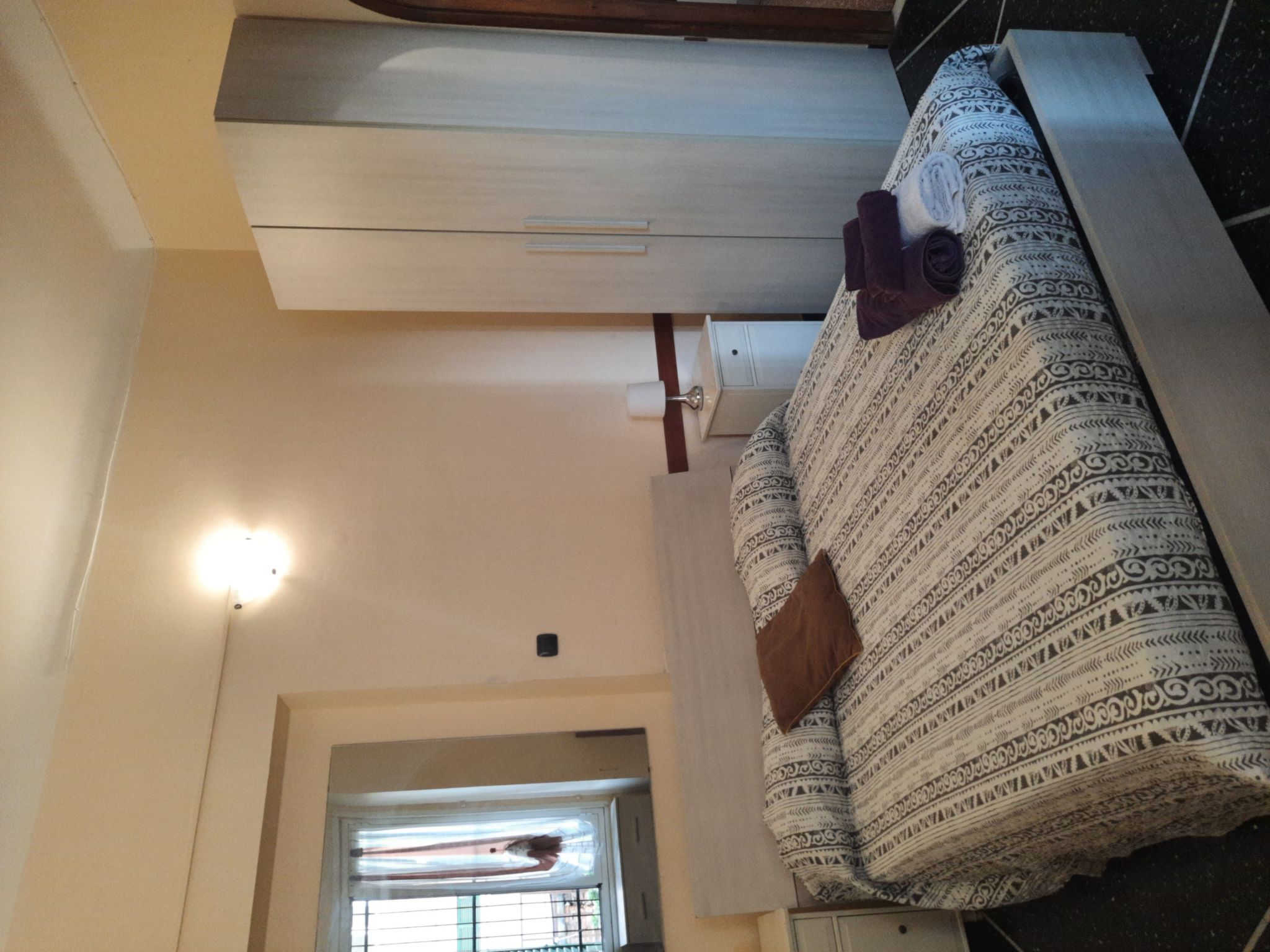 Für 4 Personen ca. 70 m&sup2; in Genua, Norditalien (Ligurien)-Image-tags.info