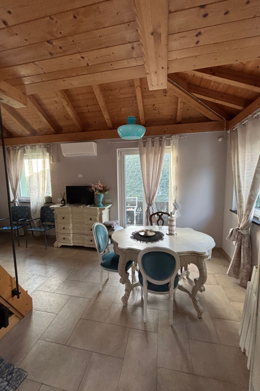 Ein-Zimmer-Wohnung 'Villa Camilla-Dedans