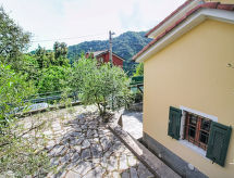 Knus vakantiehuis Nina bij Sori, vlakbij zee en Cinque Terre - thumbnail 3