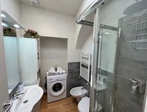 Direct aan het strand in Sori: Appartement voor 4 personen - thumbnail 4