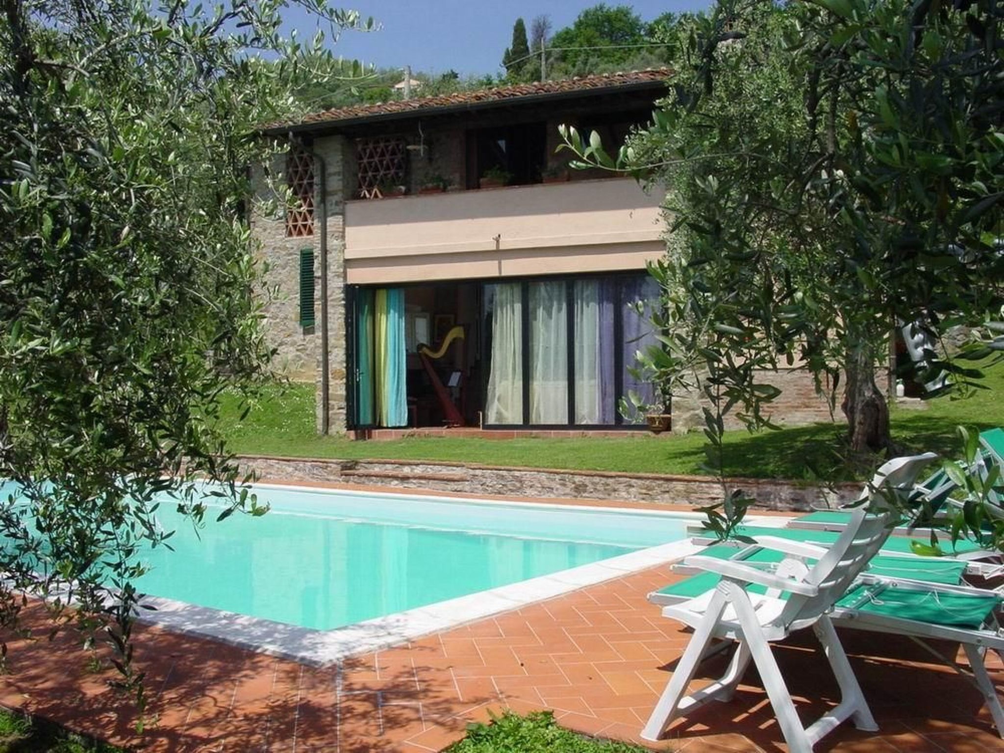 'Villa Pieve' mit eigenem Pool-Image-tags.info