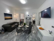 Raineri House by Holiday World