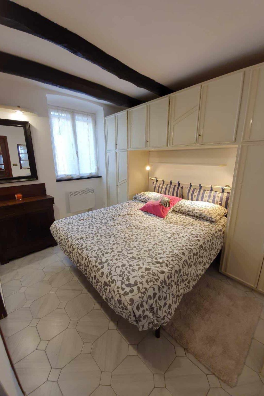 La Nicolina-Image-tags.info