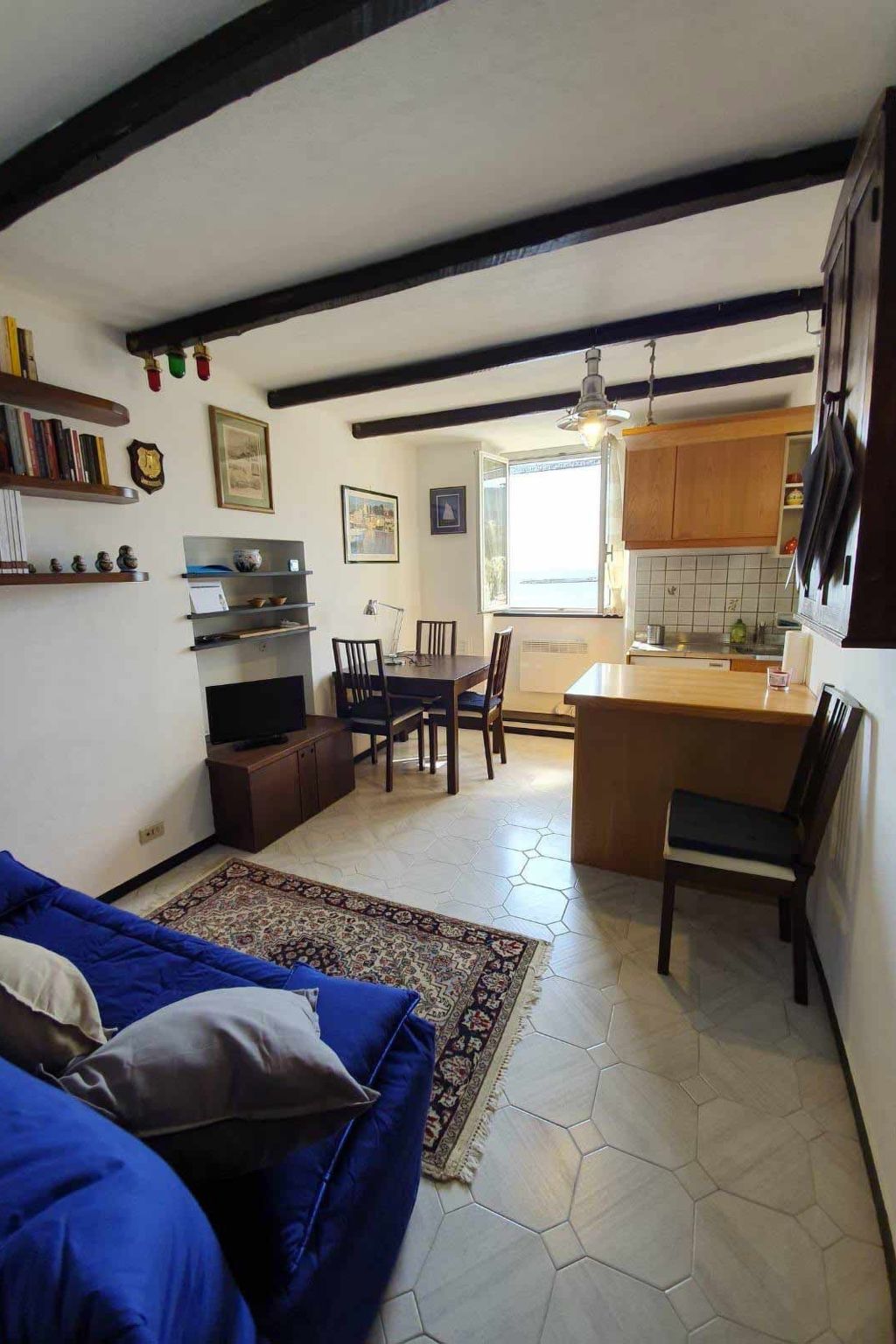 La Nicolina-Image-tags.info