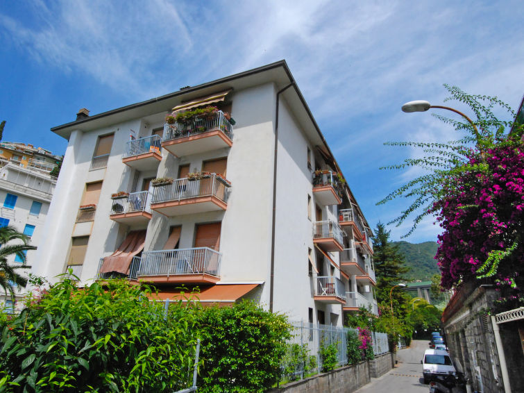 Park Apartment Apartment in Rapallo