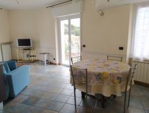 Castelletto al Mare