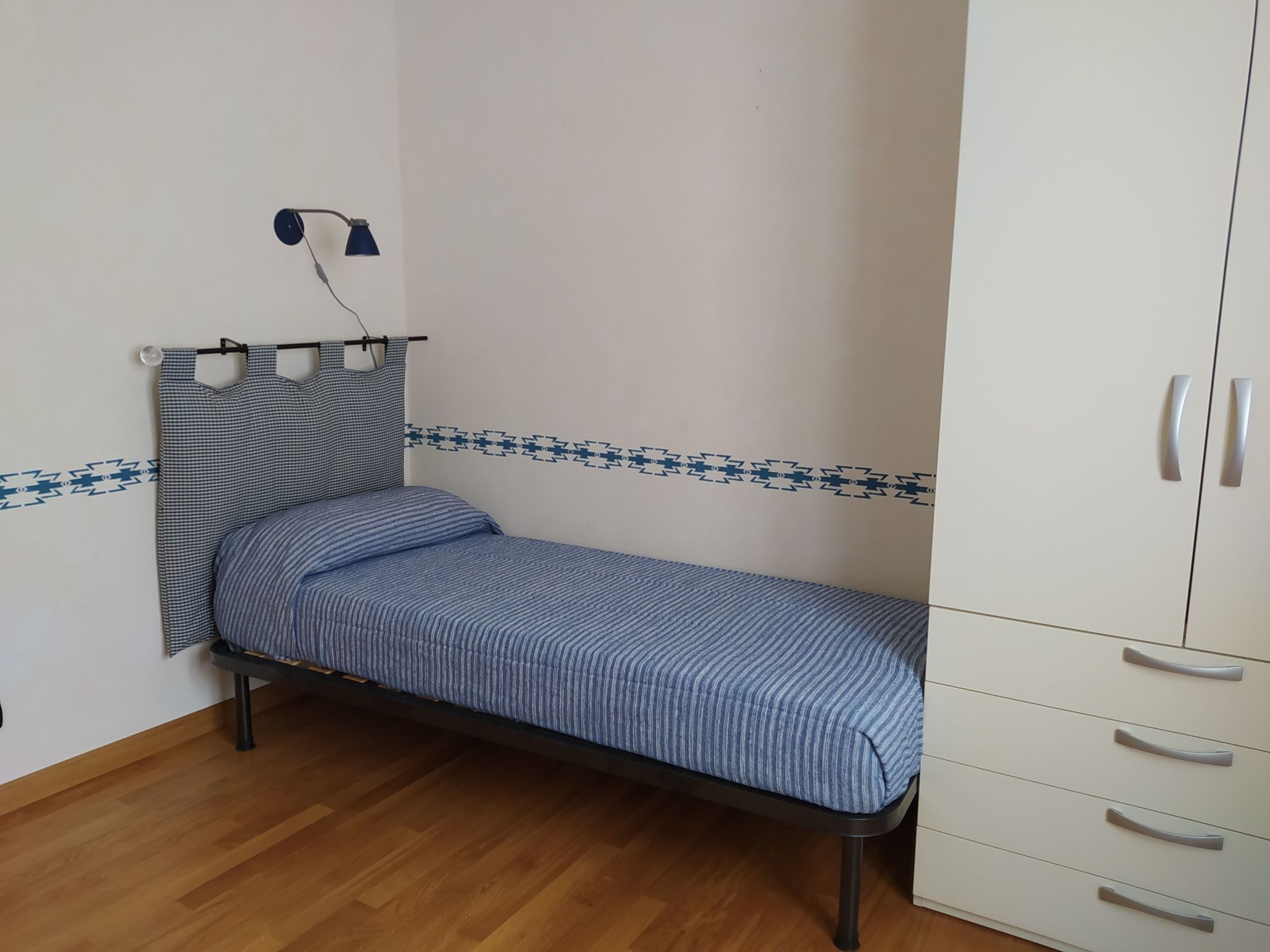 Castelletto al Mare-Image-tags.info