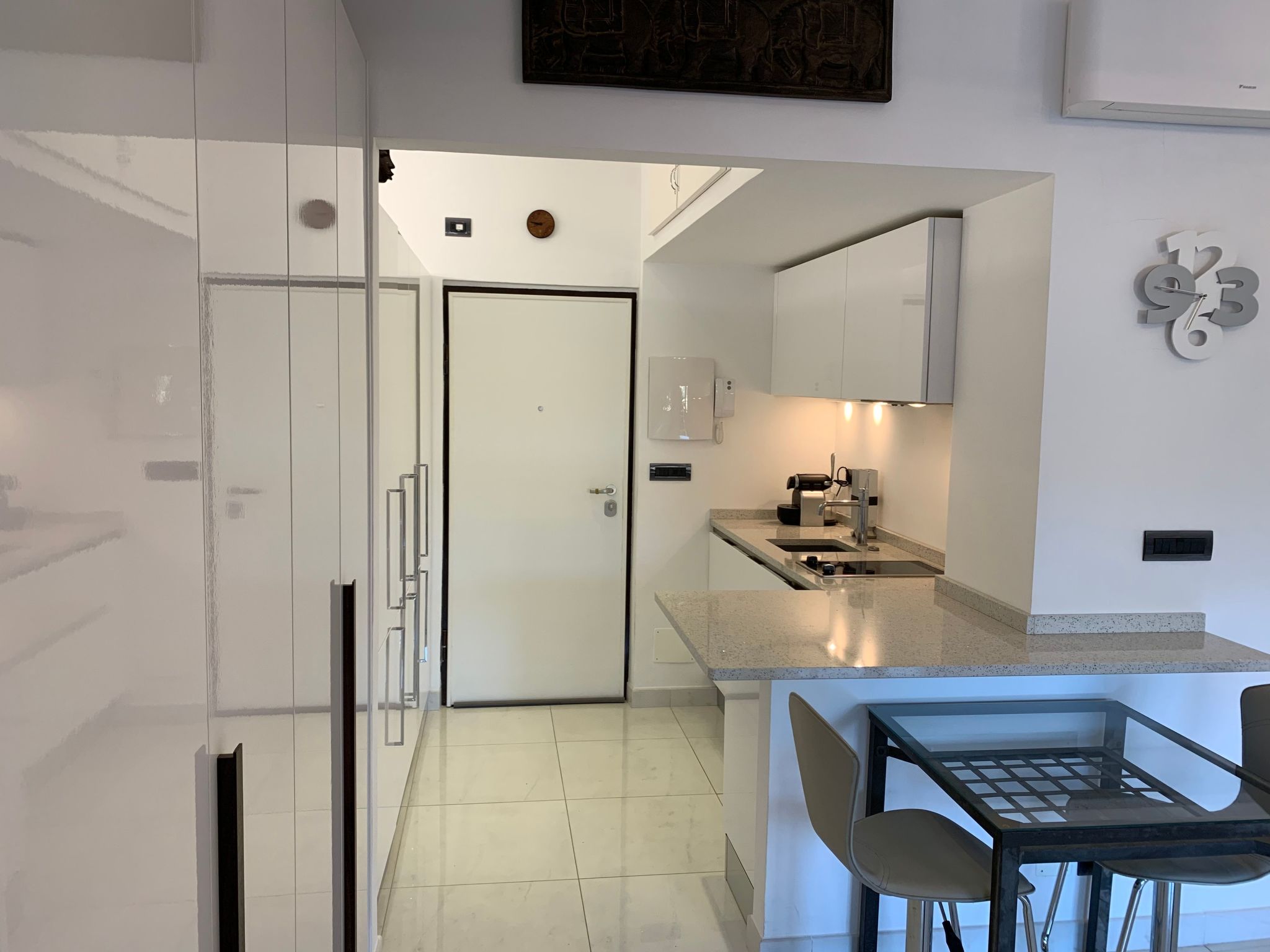 Loggia am Meer-Image-tags.info