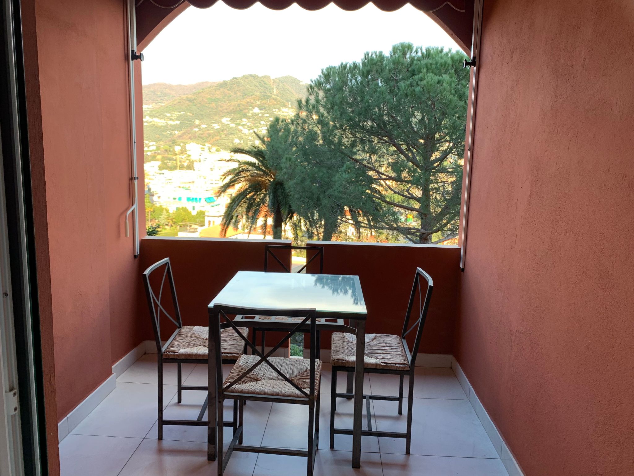 Loggia am Meer-Image-tags.info